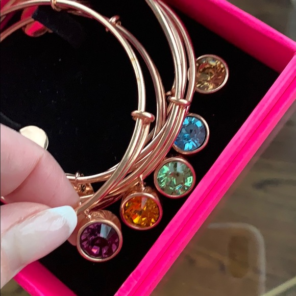 Otazu bangle - Picture 3 of 3